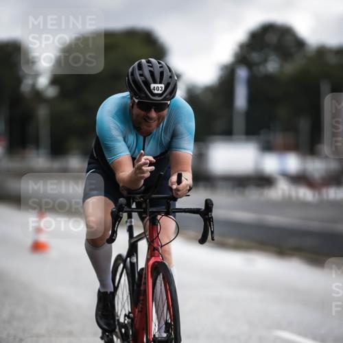 16.08.2026 - KN Förde Triathlon 2026 H.Heesch http://msf.ph/oto/9975785 16.08.2026 11:13:13 Radfahren 329, 379, 403, 422 meine-sportfotos.de
