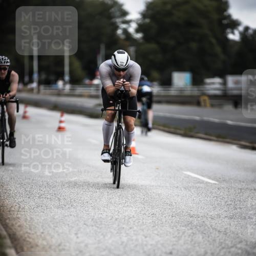 16.08.2026 - KN Förde Triathlon 2026 H.Heesch http://msf.ph/oto/9975822 16.08.2026 11:13:23 Radfahren 321, 363, 375, 385, 399 meine-sportfotos.de