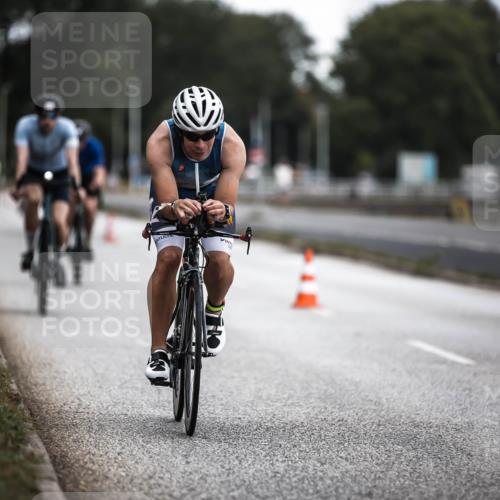 16.08.2026 - KN Förde Triathlon 2026 H.Heesch http://msf.ph/oto/9975880 16.08.2026 11:13:42 Radfahren 331, 360, 376, 386, 406, 430 meine-sportfotos.de