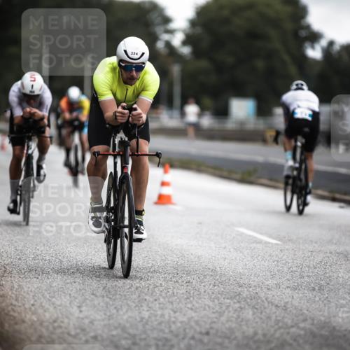 16.08.2026 - KN Förde Triathlon 2026 H.Heesch http://msf.ph/oto/9975911 16.08.2026 11:13:48 Radfahren 309, 324, 327, 336, 360, 406, 411, 430 meine-sportfotos.de