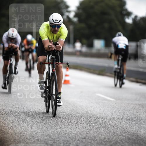 16.08.2026 - KN Förde Triathlon 2026 H.Heesch http://msf.ph/oto/9975912 16.08.2026 11:13:48 Radfahren 309, 324, 327, 336, 360, 406, 411, 430 meine-sportfotos.de