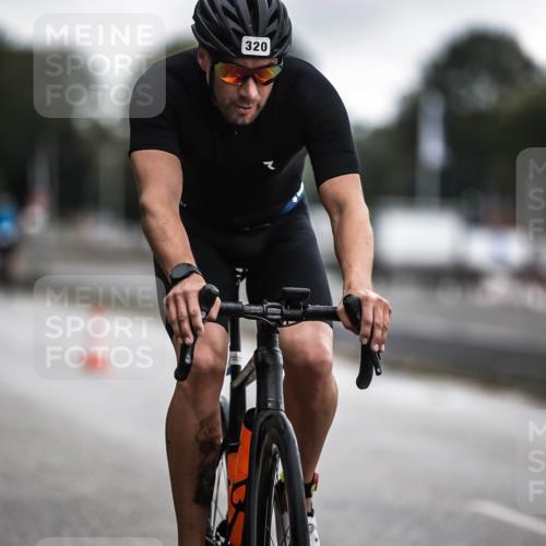 16.08.2026 - KN Förde Triathlon 2026 H.Heesch http://msf.ph/oto/9975955 16.08.2026 11:13:58 Radfahren 320, 381, 409 meine-sportfotos.de