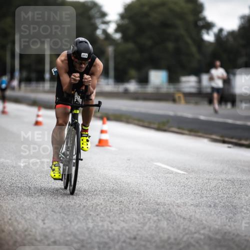 16.08.2026 - KN Förde Triathlon 2026 H.Heesch http://msf.ph/oto/9975969 16.08.2026 11:14:04 Radfahren 337, 373, 381, 401, 402, 409 meine-sportfotos.de