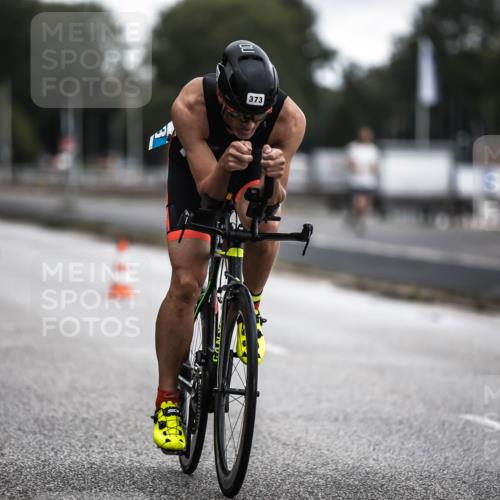16.08.2026 - KN Förde Triathlon 2026 H.Heesch http://msf.ph/oto/9975980 16.08.2026 11:14:04 Radfahren 337, 373, 381, 401, 402, 409 meine-sportfotos.de