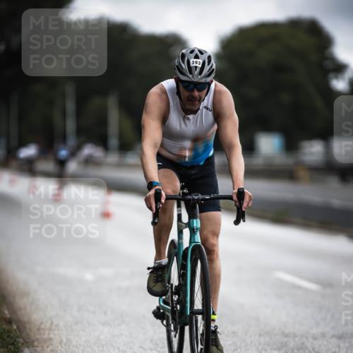 16.08.2026 - KN Förde Triathlon 2026 H.Heesch http://msf.ph/oto/9976006 16.08.2026 11:14:28 Radfahren 393 meine-sportfotos.de