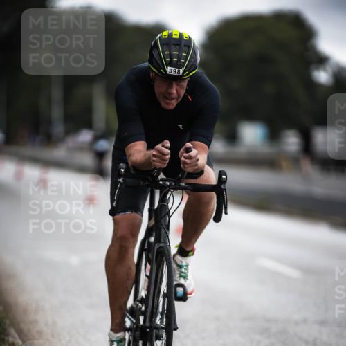 16.08.2026 - KN Förde Triathlon 2026 H.Heesch http://msf.ph/oto/9976022 16.08.2026 11:14:34 Radfahren 398, 432 meine-sportfotos.de