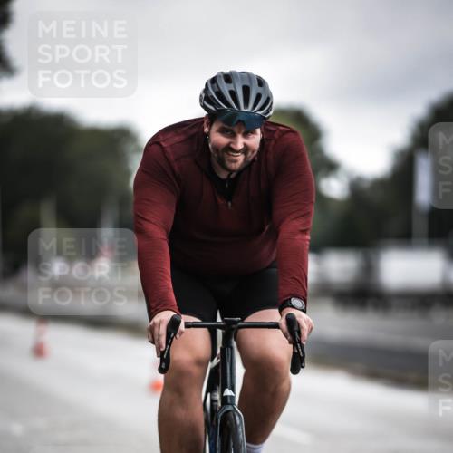 16.08.2026 - KN Förde Triathlon 2026 H.Heesch http://msf.ph/oto/9976046 16.08.2026 11:14:43 Radfahren 328, 350, 370, 400 meine-sportfotos.de