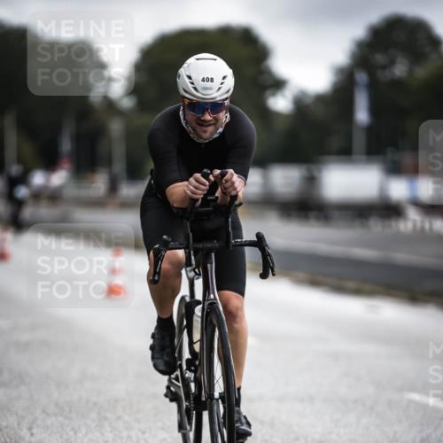 16.08.2026 - KN Förde Triathlon 2026 H.Heesch http://msf.ph/oto/9976059 16.08.2026 11:14:52 Radfahren 396, 408, 803 meine-sportfotos.de