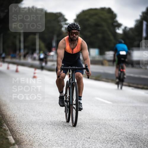 16.08.2026 - KN Förde Triathlon 2026 H.Heesch http://msf.ph/oto/9976073 16.08.2026 11:15:04 Radfahren 322, 334, 345, 358 meine-sportfotos.de