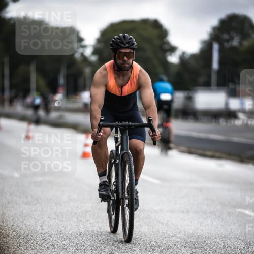 16.08.2026 - KN Förde Triathlon 2026 H.Heesch http://msf.ph/oto/9976079 16.08.2026 11:15:05 Radfahren 322, 334, 358 meine-sportfotos.de