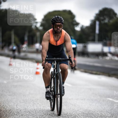 16.08.2026 - KN Förde Triathlon 2026 H.Heesch http://msf.ph/oto/9976080 16.08.2026 11:15:05 Radfahren 322, 334, 358 meine-sportfotos.de