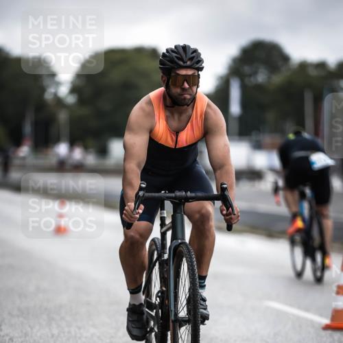 16.08.2026 - KN Förde Triathlon 2026 H.Heesch http://msf.ph/oto/9976086 16.08.2026 11:15:05 Radfahren 322, 334, 358 meine-sportfotos.de