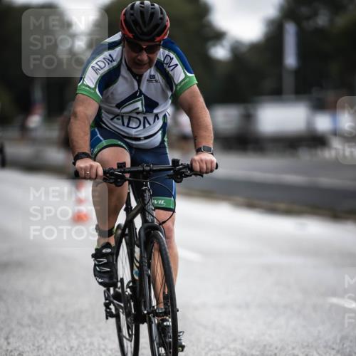 16.08.2026 - KN Förde Triathlon 2026 H.Heesch http://msf.ph/oto/9976107 16.08.2026 11:15:17 Radfahren 341, 355, 359, 374, 378, 407, 804 meine-sportfotos.de