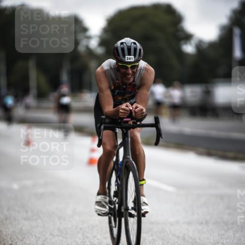 16.08.2026 - KN Förde Triathlon 2026 H.Heesch http://msf.ph/oto/9976113 16.08.2026 11:15:18 Radfahren 341, 355, 359, 367, 374, 378, 407, 804 meine-sportfotos.de