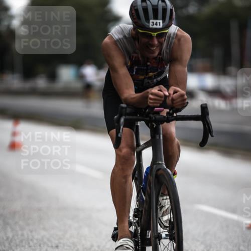 16.08.2026 - KN Förde Triathlon 2026 H.Heesch http://msf.ph/oto/9976121 16.08.2026 11:15:19 Radfahren 341, 355, 359, 367, 374, 378, 407, 804 meine-sportfotos.de
