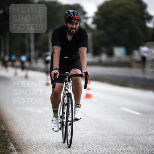 16.08.2026 - KN Förde Triathlon 2026 H.Heesch http://msf.ph/oto/9976125 16.08.2026 11:15:21 Radfahren 341, 355, 359, 367, 374, 378, 407, 802 meine-sportfotos.de
