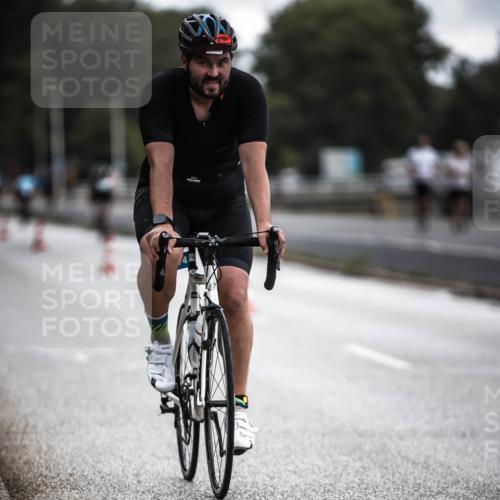 16.08.2026 - KN Förde Triathlon 2026 H.Heesch http://msf.ph/oto/9976128 16.08.2026 11:15:21 Radfahren 341, 355, 359, 367, 374, 378, 407, 802 meine-sportfotos.de