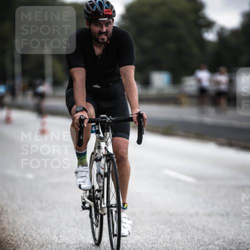 16.08.2026 - KN Förde Triathlon 2026 H.Heesch http://msf.ph/oto/9976130 16.08.2026 11:15:21 Radfahren 341, 355, 359, 367, 374, 378, 407, 802 meine-sportfotos.de