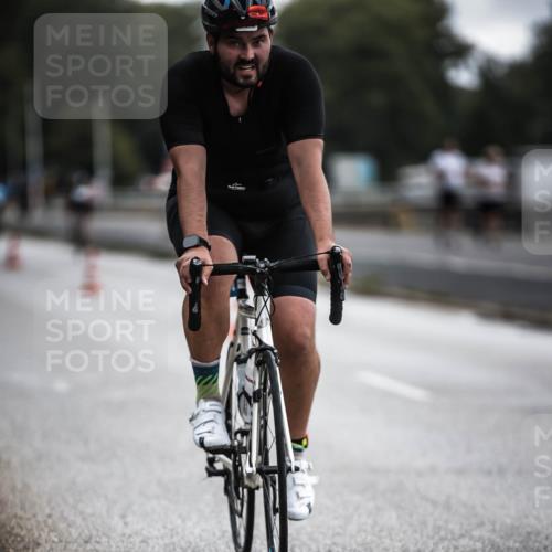 16.08.2026 - KN Förde Triathlon 2026 H.Heesch http://msf.ph/oto/9976132 16.08.2026 11:15:21 Radfahren 341, 355, 359, 367, 374, 378, 407, 802 meine-sportfotos.de