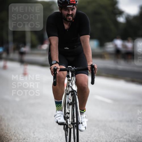 16.08.2026 - KN Förde Triathlon 2026 H.Heesch http://msf.ph/oto/9976133 16.08.2026 11:15:21 Radfahren 341, 355, 359, 367, 374, 378, 407, 802 meine-sportfotos.de