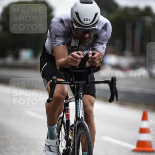 16.08.2026 - KN Förde Triathlon 2026 H.Heesch http://msf.ph/oto/9976176 16.08.2026 11:15:56 Radfahren 331, 385, 421 meine-sportfotos.de