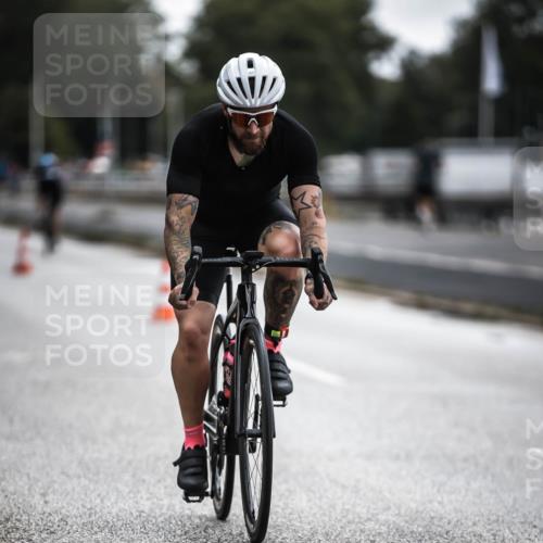16.08.2026 - KN Förde Triathlon 2026 H.Heesch http://msf.ph/oto/9976184 16.08.2026 11:16:00 Radfahren 421 meine-sportfotos.de