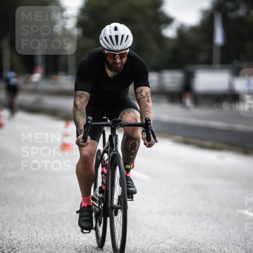 16.08.2026 - KN Förde Triathlon 2026 H.Heesch http://msf.ph/oto/9976185 16.08.2026 11:16:00 Radfahren 421 meine-sportfotos.de