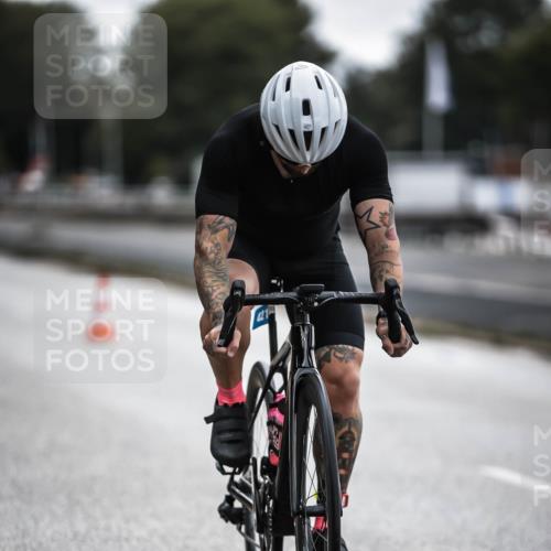 16.08.2026 - KN Förde Triathlon 2026 H.Heesch http://msf.ph/oto/9976189 16.08.2026 11:16:01 Radfahren 421 meine-sportfotos.de