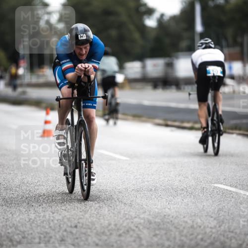 16.08.2026 - KN Förde Triathlon 2026 H.Heesch http://msf.ph/oto/9976194 16.08.2026 11:16:17 Radfahren 307, 339, 384 meine-sportfotos.de
