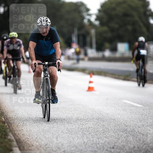 16.08.2026 - KN Förde Triathlon 2026 H.Heesch http://msf.ph/oto/9976207 16.08.2026 11:16:25 Radfahren 351, 360, 406, 413, 428, 801 meine-sportfotos.de