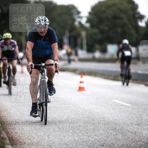 16.08.2026 - KN Förde Triathlon 2026 H.Heesch http://msf.ph/oto/9976210 16.08.2026 11:16:25 Radfahren 351, 360, 406, 413, 428, 801 meine-sportfotos.de
