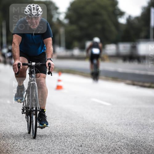 16.08.2026 - KN Förde Triathlon 2026 H.Heesch http://msf.ph/oto/9976217 16.08.2026 11:16:25 Radfahren 351, 360, 406, 413, 428, 801 meine-sportfotos.de
