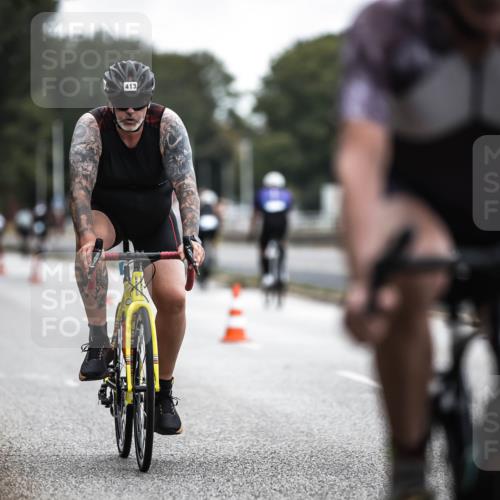 16.08.2026 - KN Förde Triathlon 2026 H.Heesch http://msf.ph/oto/9976229 16.08.2026 11:16:28 Radfahren 354, 360, 406, 413, 801 meine-sportfotos.de