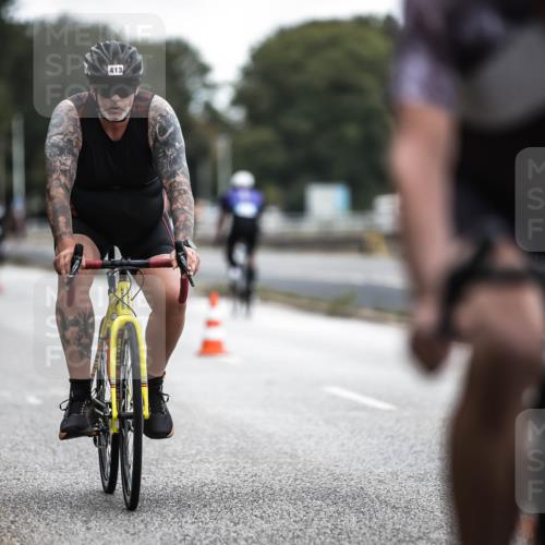 16.08.2026 - KN Förde Triathlon 2026 H.Heesch http://msf.ph/oto/9976231 16.08.2026 11:16:28 Radfahren 354, 360, 406, 413, 801 meine-sportfotos.de