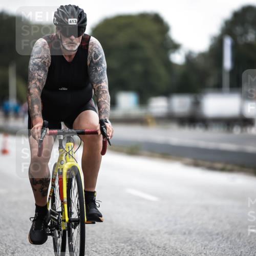16.08.2026 - KN Förde Triathlon 2026 H.Heesch http://msf.ph/oto/9976238 16.08.2026 11:16:28 Radfahren 354, 360, 406, 413, 801 meine-sportfotos.de