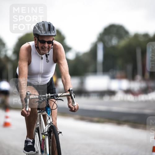 16.08.2026 - KN Förde Triathlon 2026 H.Heesch http://msf.ph/oto/9976289 16.08.2026 11:16:56 Radfahren 328, 346, 350, 402, 437 meine-sportfotos.de