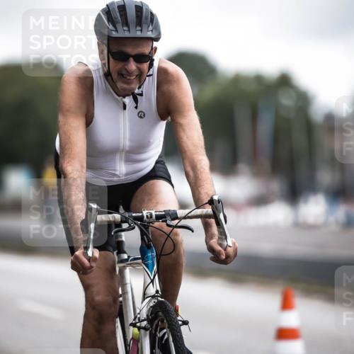 16.08.2026 - KN Förde Triathlon 2026 H.Heesch http://msf.ph/oto/9976295 16.08.2026 11:16:56 Radfahren 328, 346, 350, 402, 437 meine-sportfotos.de