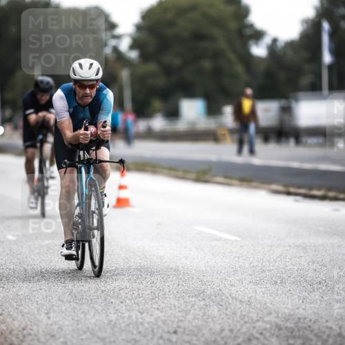 16.08.2026 - KN Förde Triathlon 2026 H.Heesch http://msf.ph/oto/9976310 16.08.2026 11:16:59 Radfahren 319, 328, 346, 350, 381, 402, 437 meine-sportfotos.de