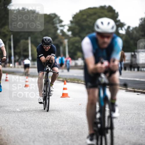 16.08.2026 - KN Förde Triathlon 2026 H.Heesch http://msf.ph/oto/9976315 16.08.2026 11:16:59 Radfahren 319, 328, 346, 350, 381, 402, 437 meine-sportfotos.de