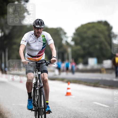 16.08.2026 - KN Förde Triathlon 2026 H.Heesch http://msf.ph/oto/9976319 16.08.2026 11:17:01 Radfahren 319, 328, 350, 381 meine-sportfotos.de