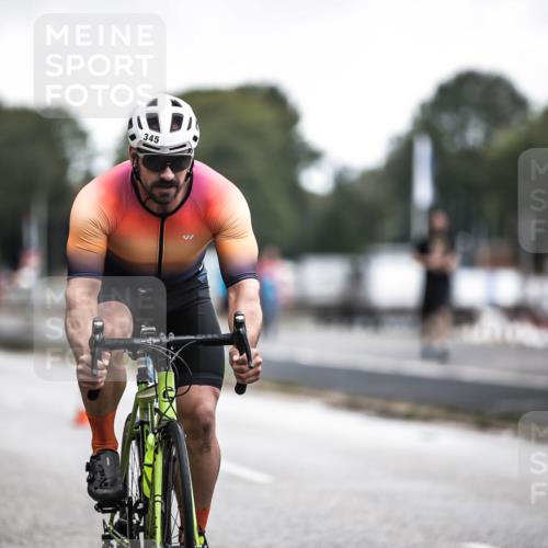 16.08.2026 - KN Förde Triathlon 2026 H.Heesch http://msf.ph/oto/9976357 16.08.2026 11:17:26 Radfahren 322, 345, 349, 371, 432, 804 meine-sportfotos.de