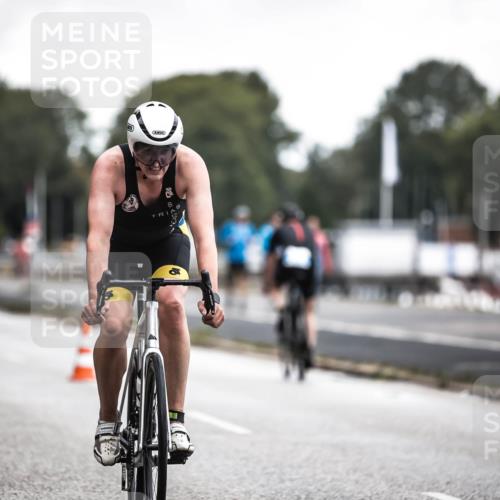 16.08.2026 - KN Förde Triathlon 2026 H.Heesch http://msf.ph/oto/9976378 16.08.2026 11:17:32 Radfahren 322, 358, 359, 382, 417, 432, 435, 804 meine-sportfotos.de