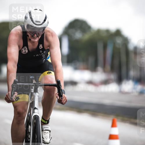 16.08.2026 - KN Förde Triathlon 2026 H.Heesch http://msf.ph/oto/9976388 16.08.2026 11:17:33 Radfahren 322, 358, 359, 382, 417, 432, 435, 804 meine-sportfotos.de