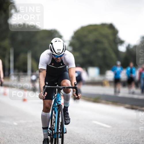 16.08.2026 - KN Förde Triathlon 2026 H.Heesch http://msf.ph/oto/9976396 16.08.2026 11:17:37 Radfahren 304, 308, 355, 359, 383, 390, 417 meine-sportfotos.de