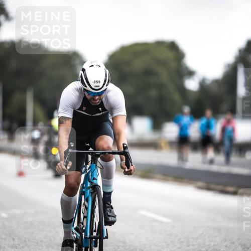 16.08.2026 - KN Förde Triathlon 2026 H.Heesch http://msf.ph/oto/9976398 16.08.2026 11:17:37 Radfahren 304, 308, 355, 359, 383, 390, 417 meine-sportfotos.de