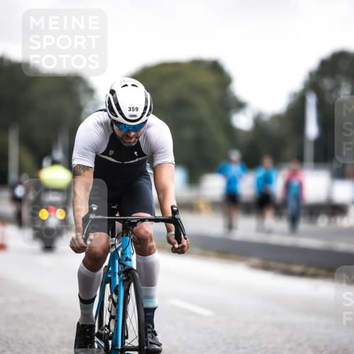 16.08.2026 - KN Förde Triathlon 2026 H.Heesch http://msf.ph/oto/9976400 16.08.2026 11:17:37 Radfahren 304, 308, 355, 359, 383, 390, 417 meine-sportfotos.de