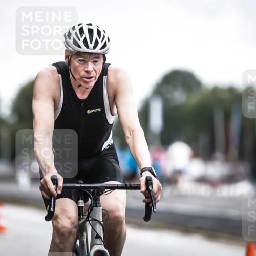16.08.2026 - KN Förde Triathlon 2026 H.Heesch http://msf.ph/oto/9976417 16.08.2026 11:17:39 Radfahren 304, 308, 355, 359, 383, 390, 417 meine-sportfotos.de
