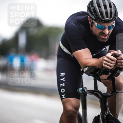 16.08.2026 - KN Förde Triathlon 2026 H.Heesch http://msf.ph/oto/9976446 16.08.2026 11:17:43 Radfahren 304, 308, 317, 318, 383, 390 meine-sportfotos.de