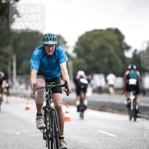 16.08.2026 - KN Förde Triathlon 2026 H.Heesch http://msf.ph/oto/9976450 16.08.2026 11:17:48 Radfahren 306, 317, 318, 330, 367, 396, 803 meine-sportfotos.de