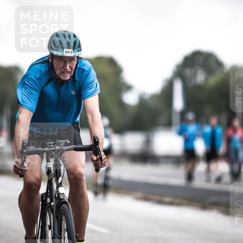 16.08.2026 - KN Förde Triathlon 2026 H.Heesch http://msf.ph/oto/9976461 16.08.2026 11:17:48 Radfahren 306, 317, 318, 330, 367, 396, 803 meine-sportfotos.de